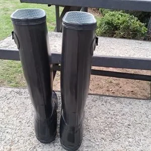 Hunter Rain Boots Unisex Size 5M/ 7F Hunter | Shoes | Hunter Rain Boots Unisex Size 5m 7f | Poshmark main image 2